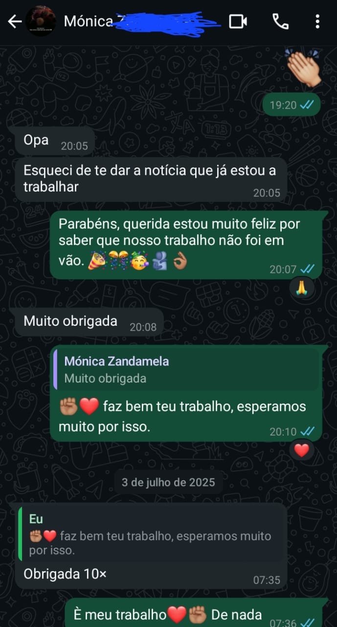 Pessoa feliz com emprego